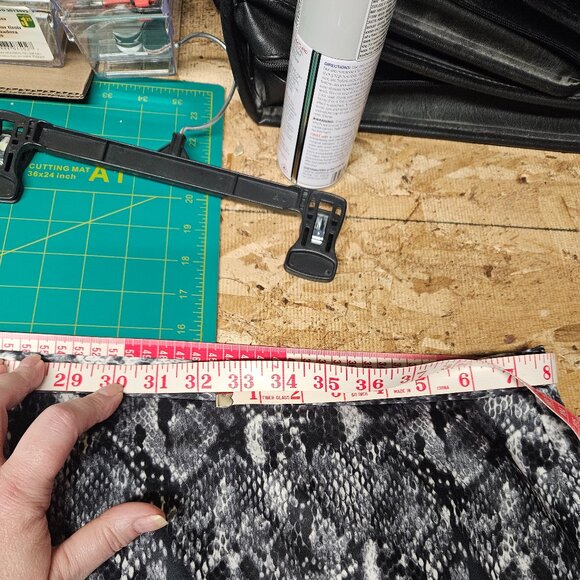 Jacket and skirt - snake skin print - Picture 9 of 11